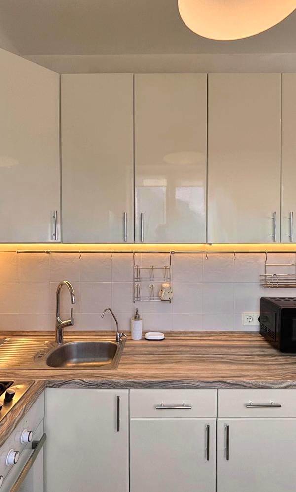 2-Room Apartment near Zvirinetska Metro with Modern Renovation