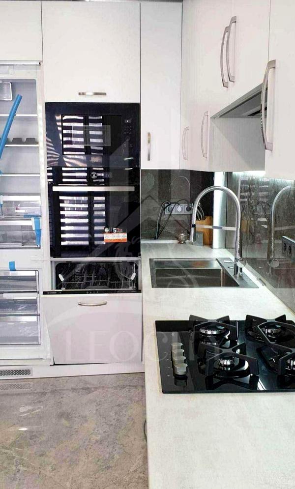 Premium 3-Bedroom Apartment in Frankivsk District with Modern Amenities