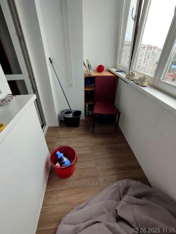 Modern Apartment with Comfortable Design and Prime Location