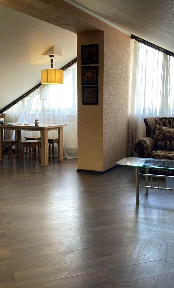 3-Room Apartment with Euro Renovation