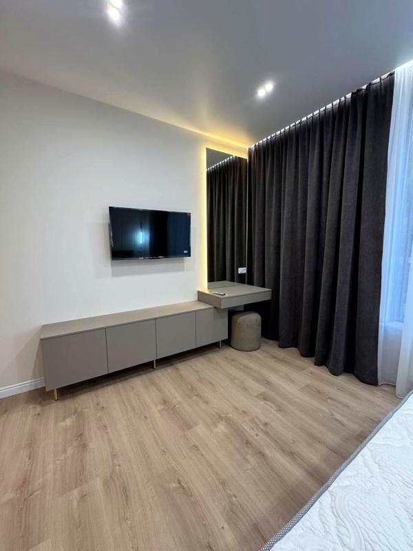 Premium Apartment in Novopecherski Lipki Complex