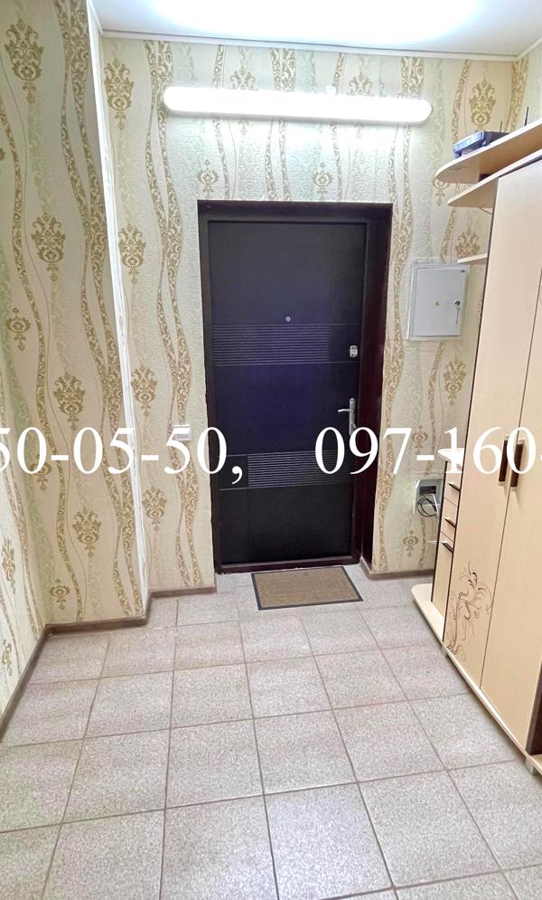 Euro Two-Room Apartment in Obolon District, Near Myska Metro