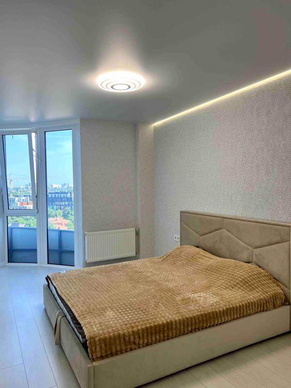 Euro two-room apartment on 11th floor with sea proximity