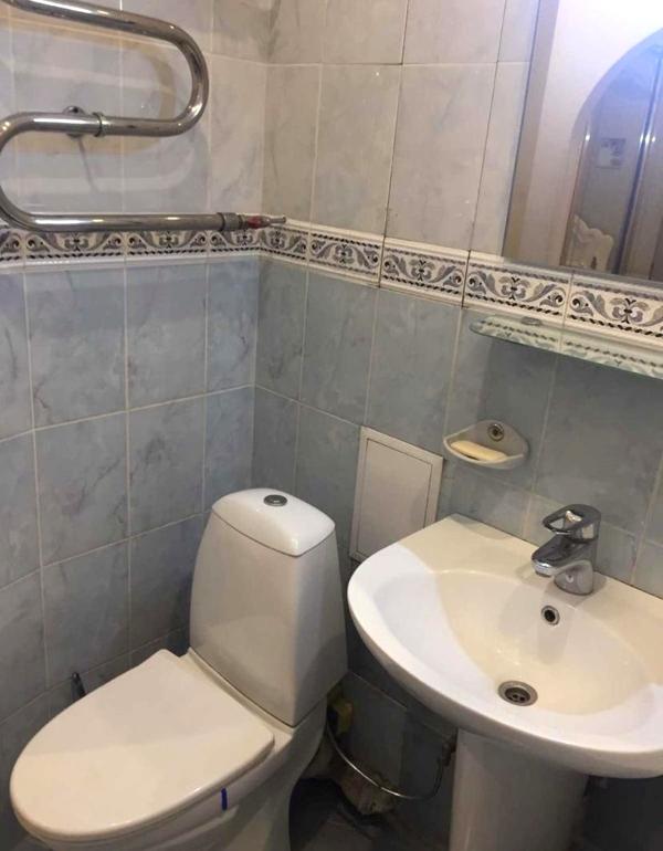 Spacious 1-Room Stalin-Style Apartment near Lukyanivska Metro