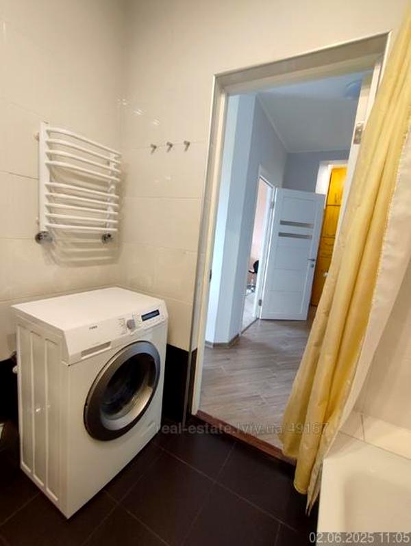 Modern Apartment with Comfortable Design and Prime Location