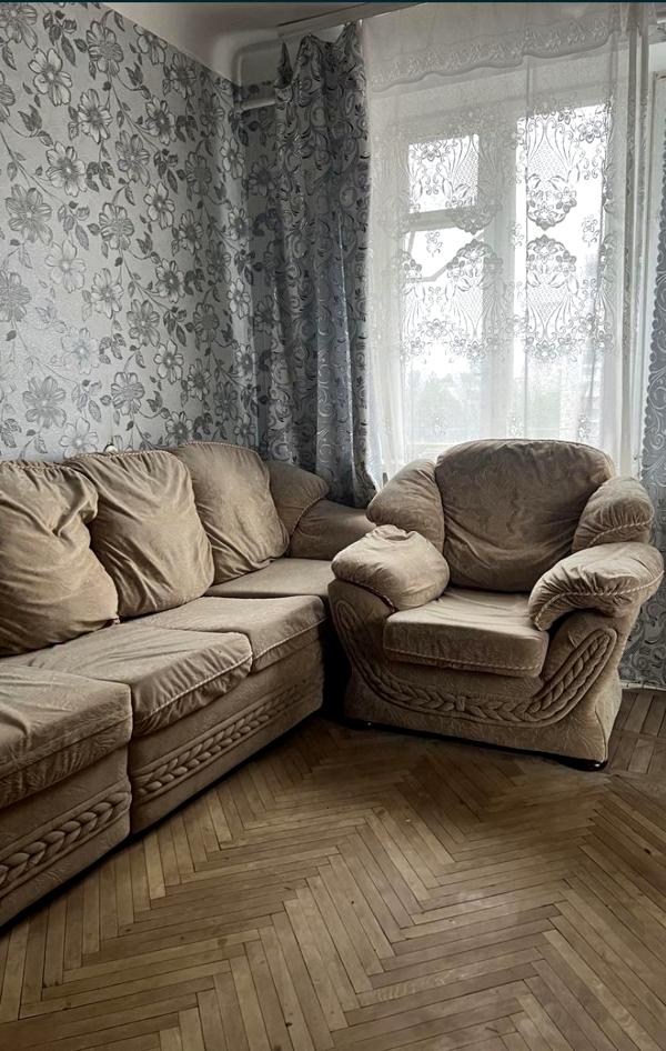 Cozy Apartment near Sevastopolska Square with Essential Amenities