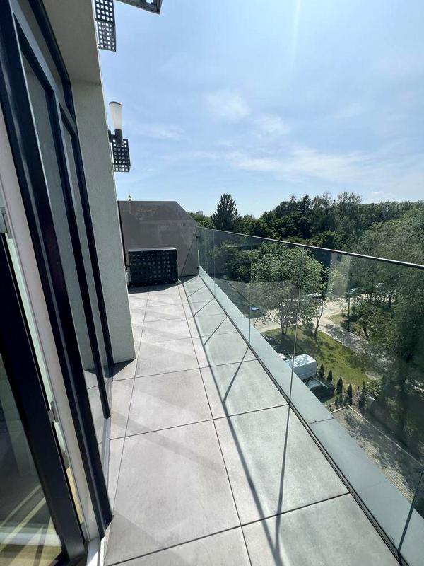 Modern 1-bedroom apartment in Park Residence complex with park view