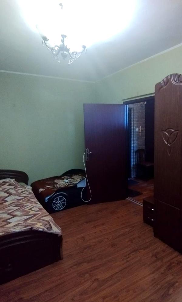 Spacious one-room apartment in Uzhgorod, Legotskogo Street