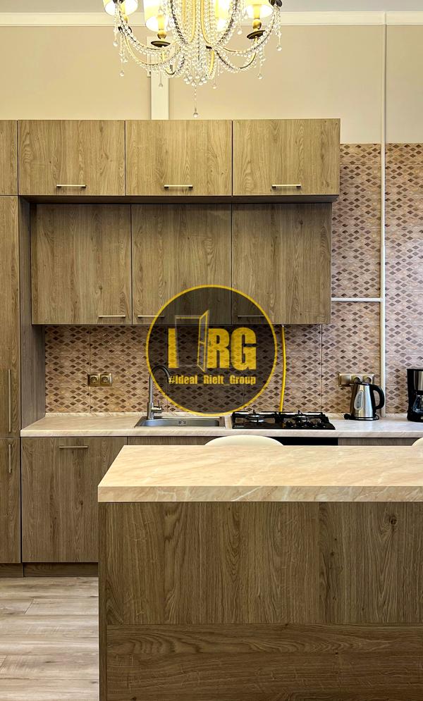 Stylish 1-Bedroom Studio Apartment near Gonchara Street