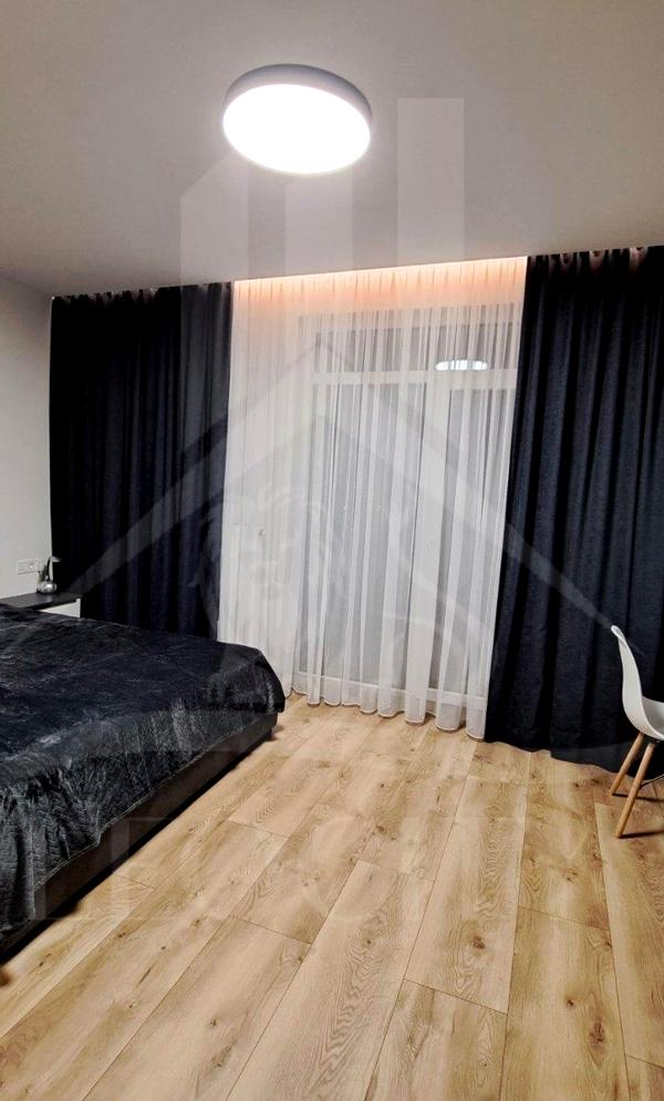 Designer Apartment in Resident Hall Complex with Premium Furnishings