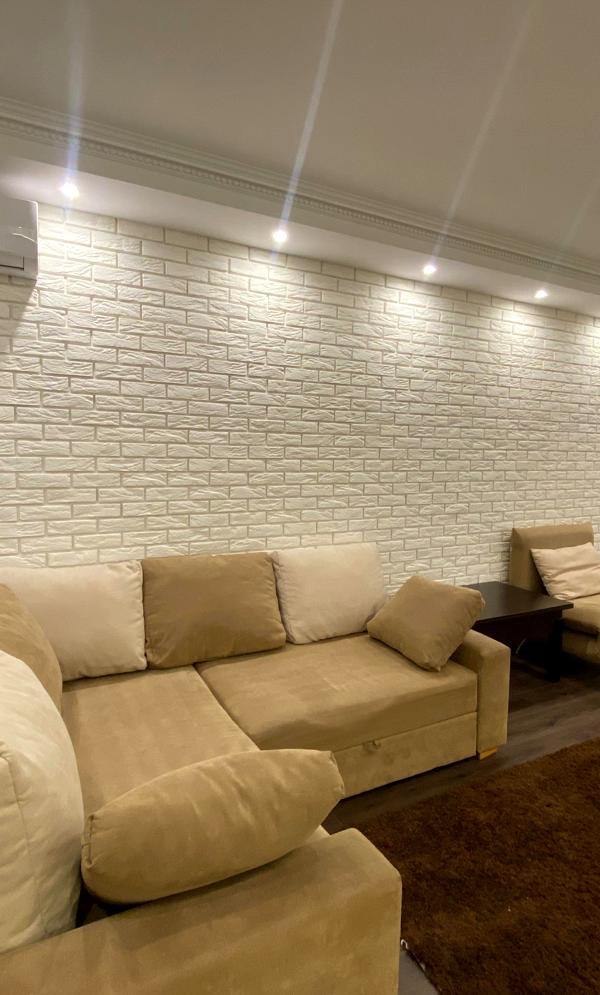 Bright, Well-Designed Apartment with Functional Spaces