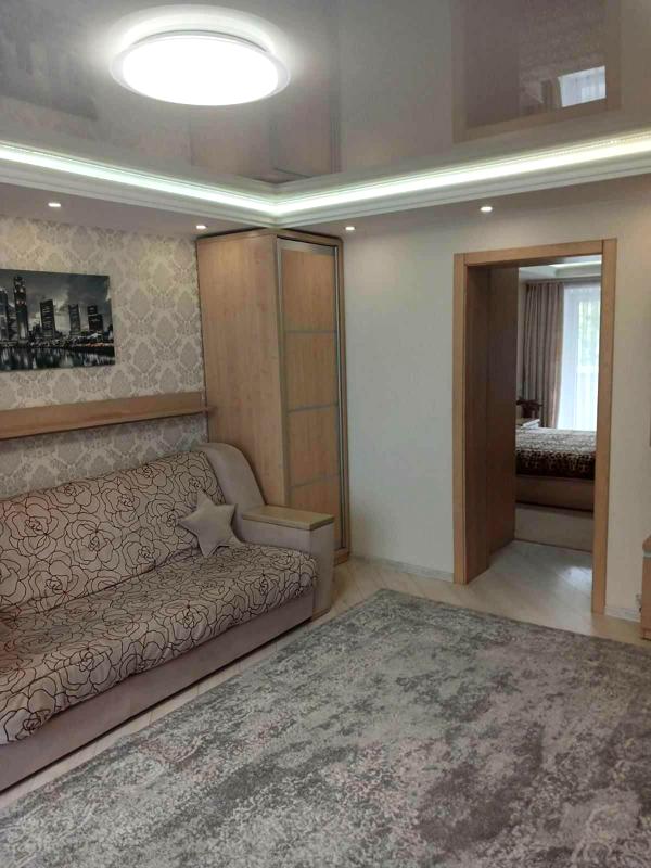Spacious 2-room apartment near Golosiyivsky Park with designer renovation