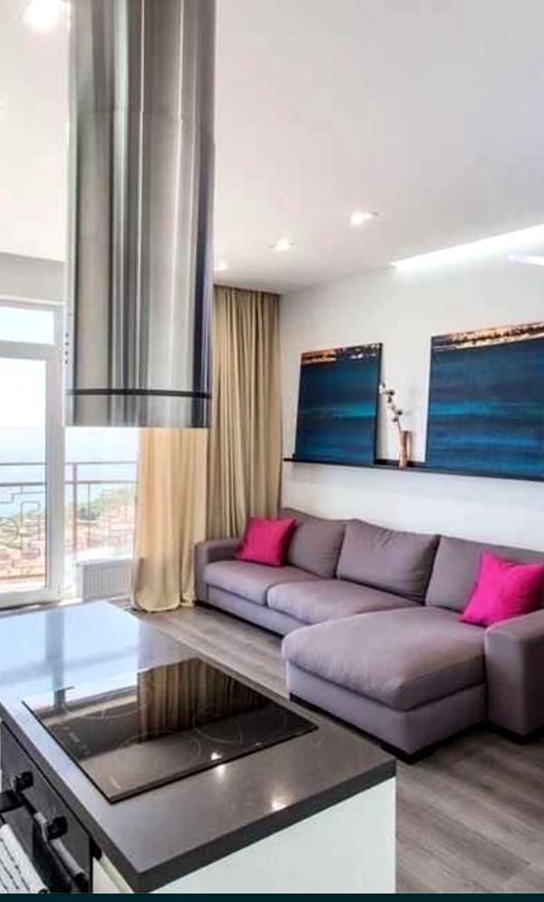 Stylish 60 m² Apartment in 9 Zhemchuzhnaya Complex with Terrace