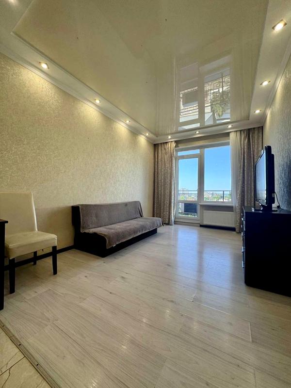 Sea View Apartment in 35 Pearl Complex, 8th Station of Big Fountain