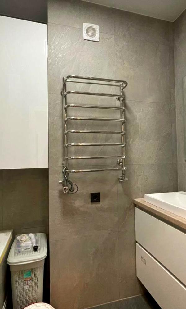 2-Room Apartment in New Building near Stryi Park