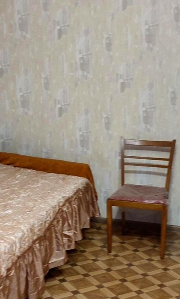2-Room Apartment on Srednyaya Street, Moldavanka Area