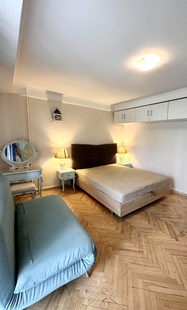One-bedroom apartment on Entuziastiv Street, Rusanivka area