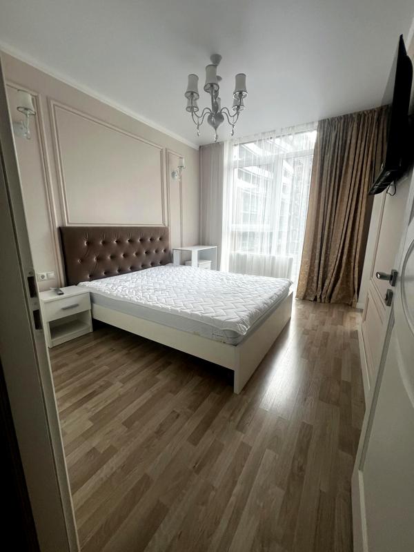 Rental Apartment in Avalon Complex, Chornovala Street
