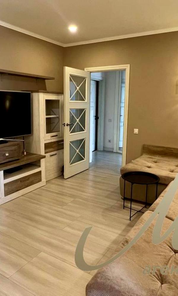 2-Bedroom Premium Apartment in Park Avenue Complex, Kyiv