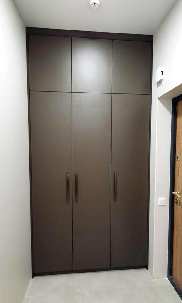 1-Bedroom Apartment in 4 Seasons Complex, City Center, 13th Floor