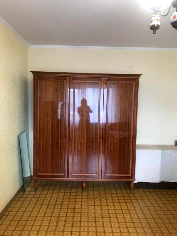 Cozy 1-Bedroom Apartment on Nataliyi Uzhviy Street, Vynohrader District