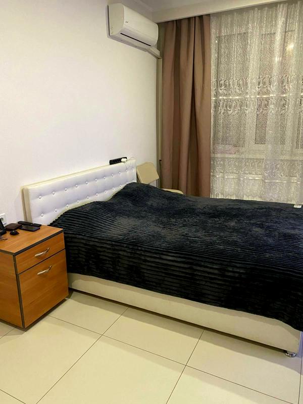 Cozy 1-Bedroom Apartment in Ametyst Complex, Petropavlivska Borshchahivka