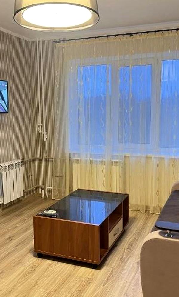 1-Bedroom Apartment near Teremki Metro, Akademika Glushkova 16
