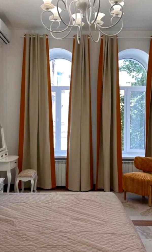 Stylish 2-Bedroom Apartment in Historic Kyiv Location