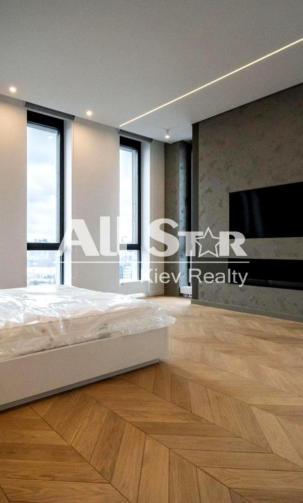 Luxury Penthouse in Chicago Central House, Goloseevsky District, Kyiv