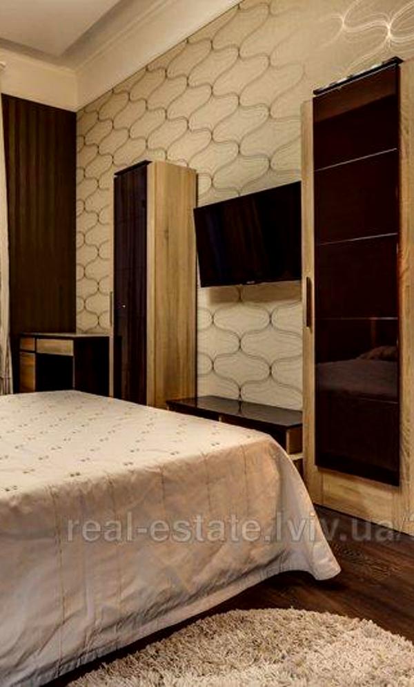 Two-Bedroom City Center Apartment with Modern Amenities