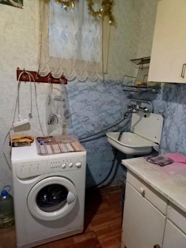 Cozy 1-Room Apartment near Dorohozhychi Metro