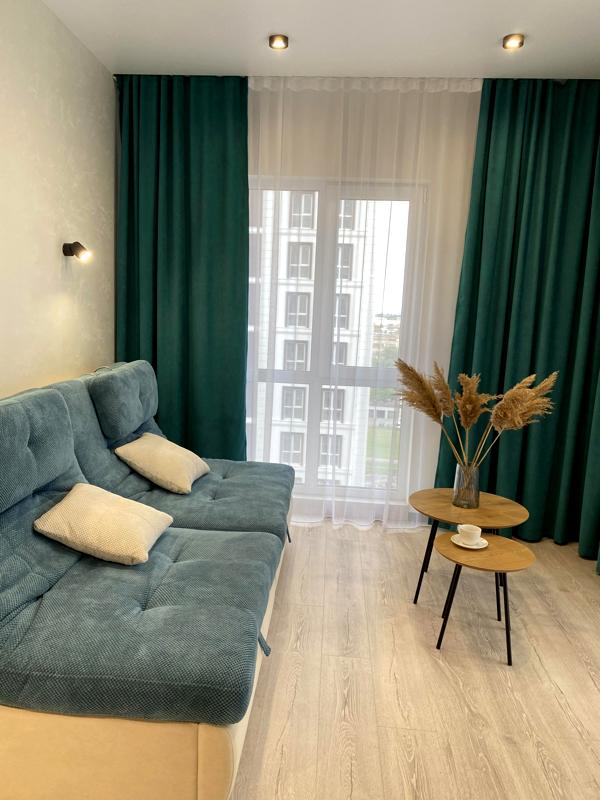 Modern Apartment in Nova Anglia Complex near Vasylkivska Metro