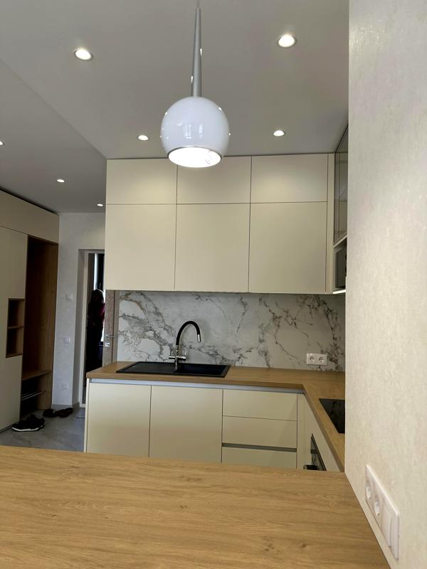 Stylish 1-Bedroom Apartment in ЖК «31» Near Poznyaki Metro
