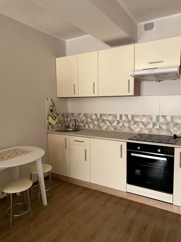 2-Room Apartment in Prestigious Prestige Hall Complex, Podil Area, Near Kontraktova Square