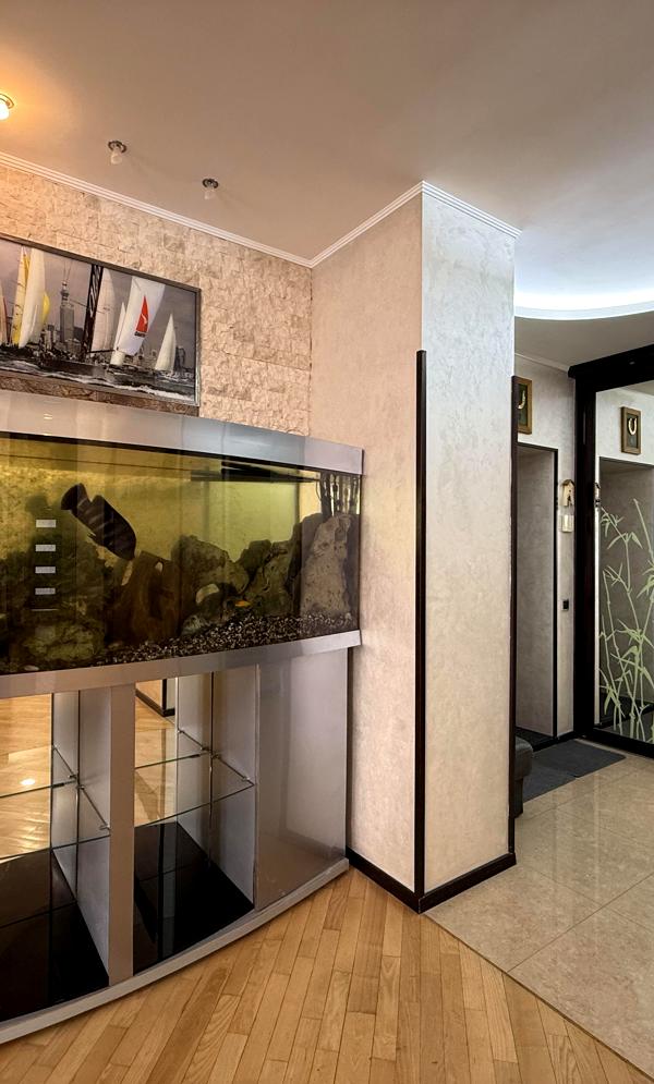 Exclusive 3-bedroom apartment with panoramic view in Obolon, Kyiv