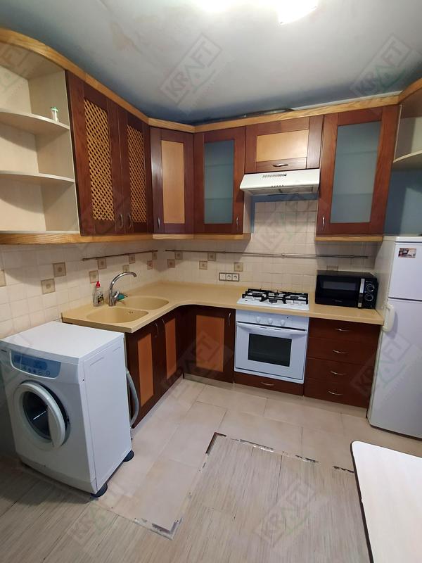 2-Room Apartment near Naukova Metro, 10 Minutes Walk