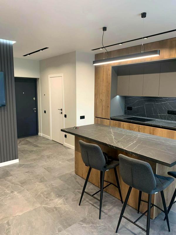 Modern 2-Bedroom Apartment with Studio Kitchen in Avalon Flex Complex