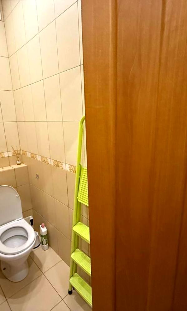 Spacious 2-room apartment in Podilskyi district, Vitryani Hory