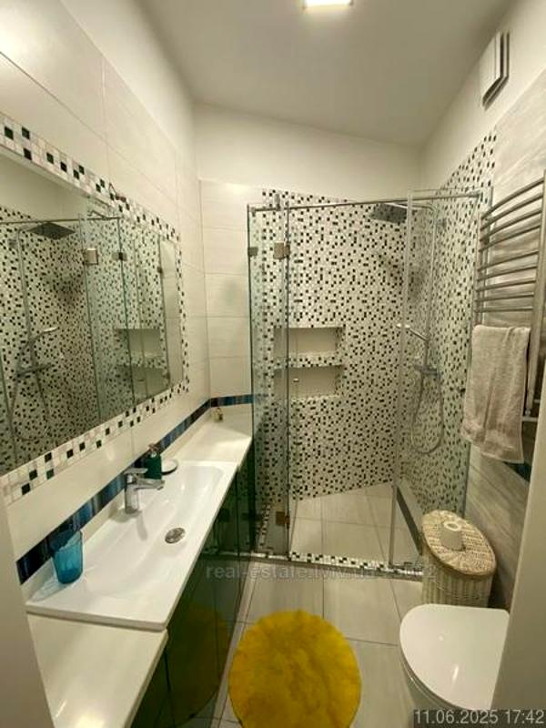 Fully Furnished Apartment with Fireplace in Quiet Area