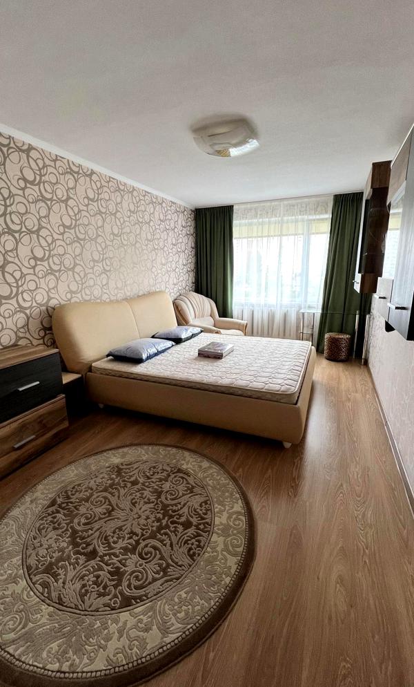 1-Bedroom Apartment Near Metro with Fully Equipped Amenities