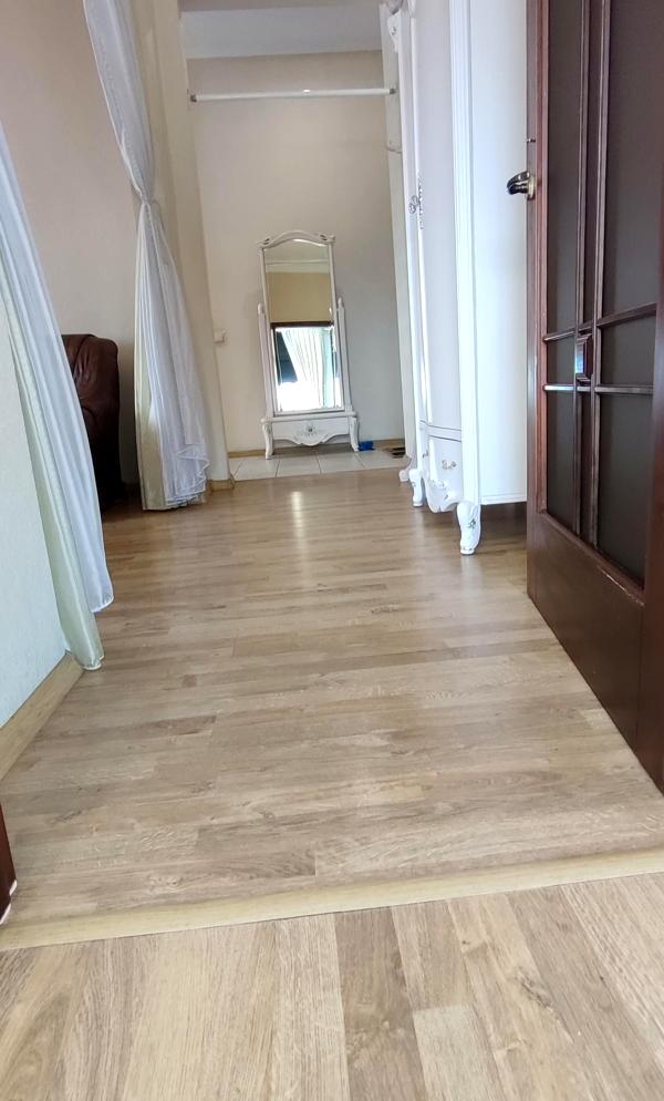 3-Room Apartment in Pechersk District, Kyiv City Center