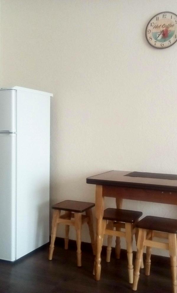 Studio Apartment near Akademmistechko Metro, No Commission