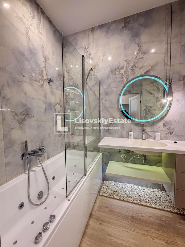 Two-bedroom apartment in Tetris Hall, 20th floor, fully equipped