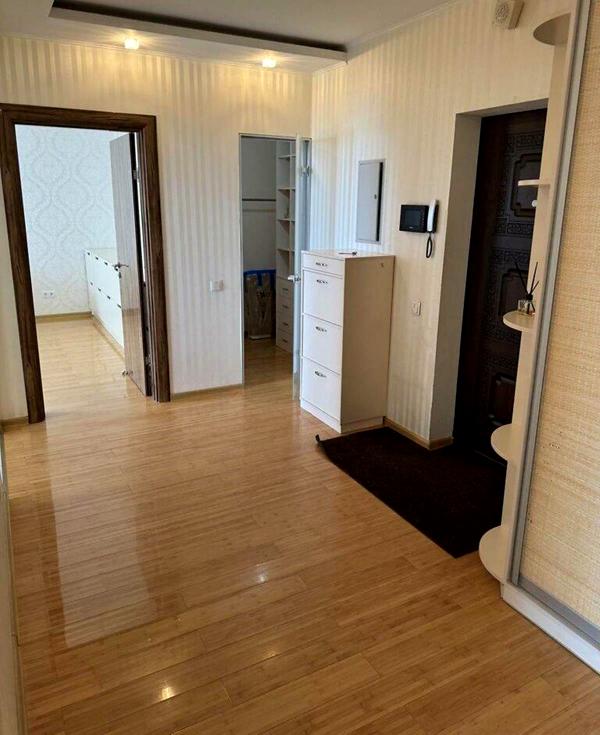 Fully Furnished 2-Room Apartment in Holosiivo Complex