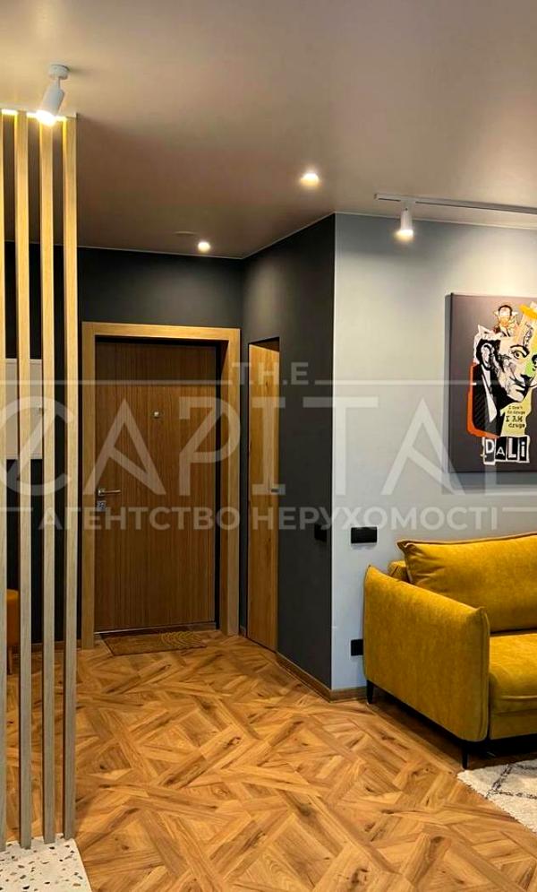 Modern Business-Class Apartment in Kiev City Center