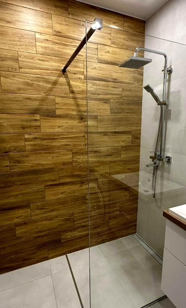 Renovated 1-Bedroom Apartment with Modern Design and Amenities