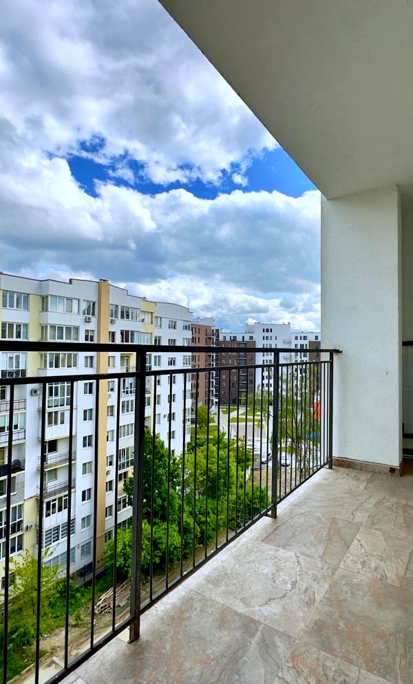 Spacious 1-bedroom apartment in Shevchenko Street, near city center