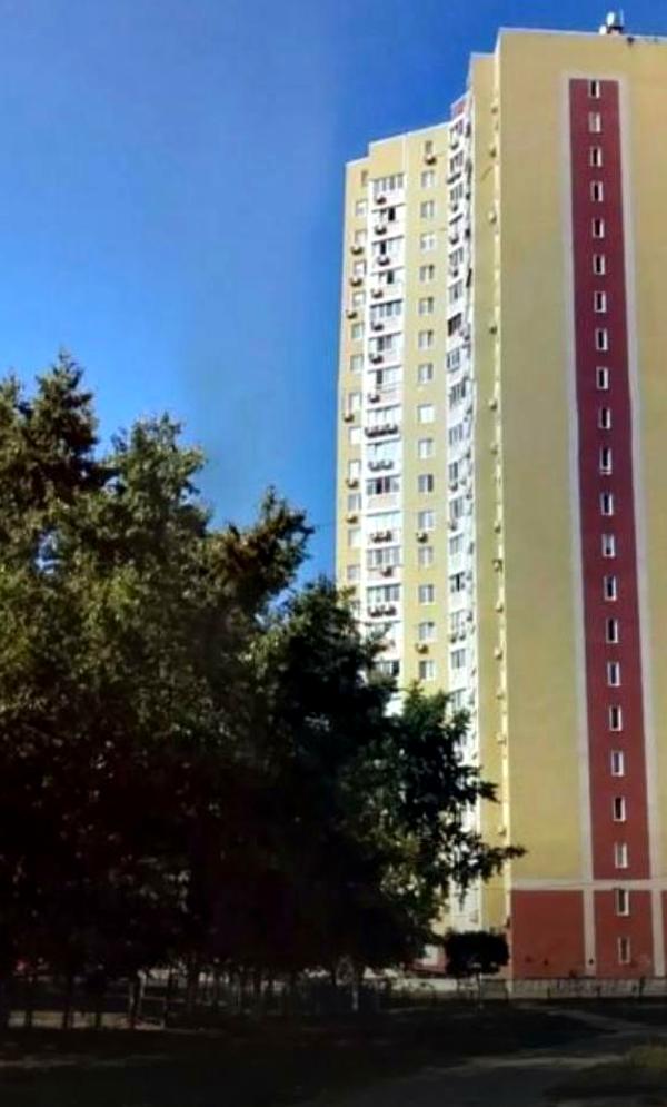 Spacious 2-room apartment near Minska metro with excellent infrastructure