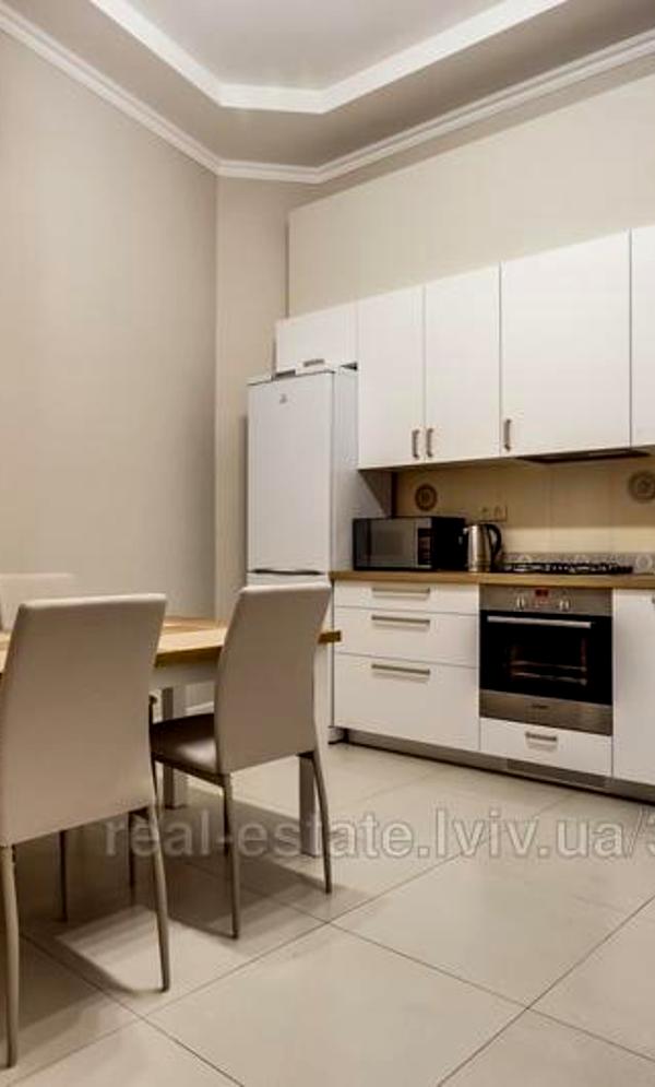 Two-Bedroom City Center Apartment with Modern Amenities