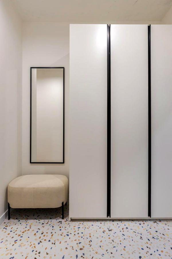 Stylish 1-Bedroom Apartment in Forum Apartments, Lviv City Center
